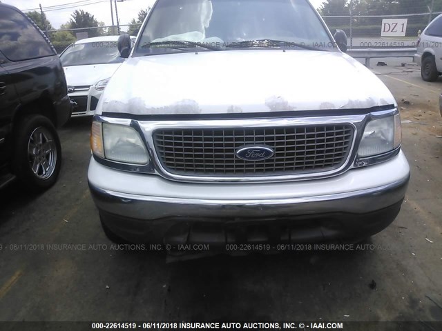 1FMPU16L21LB21019 - 2001 FORD EXPEDITION XLT WHITE photo 6