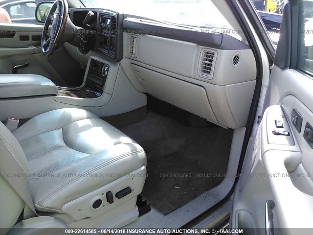 1GYEK63N23R266477 - 2003 CADILLAC ESCALADE LUXURY თეთრი ფოტო 5
