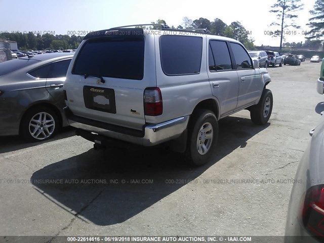 JT3HN86R1V0123181 - 1997 TOYOTA 4RUNNER SR5 SILVER photo 4