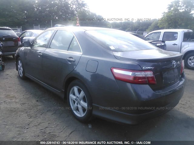 4T1BE46K99U844601 - 2009 TOYOTA CAMRY SE/LE/XLE ნაცრისფერი ფოტო 3