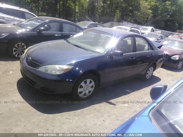 JTDBE32K430191730 - 2003 TOYOTA CAMRY LE/XLE BLUE photo 2