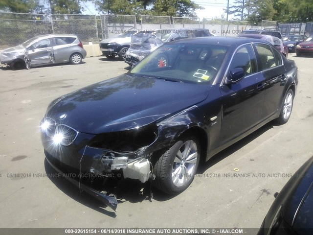 WBANV1C58AC444406 - 2010 BMW 528 XI BLUE photo 2