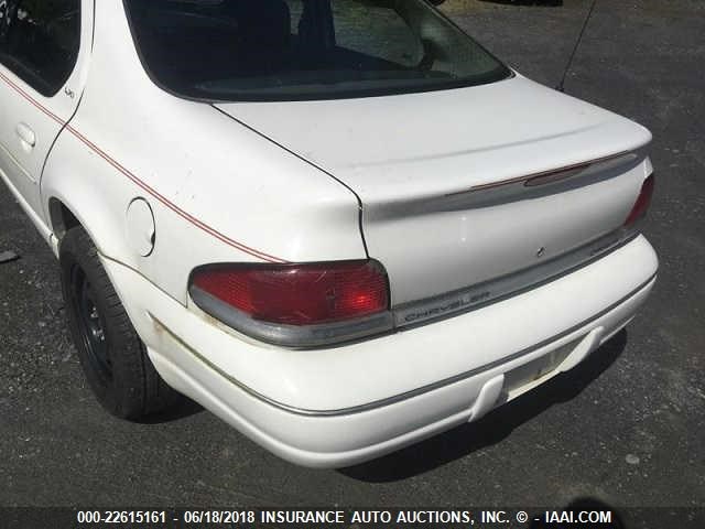 1C3EJ56HXYN222335 - 2000 CHRYSLER CIRRUS LXI WHITE photo 6