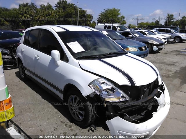 3N1BC1CP4BL504669 - 2011 NISSAN VERSA S/SL WHITE photo 1