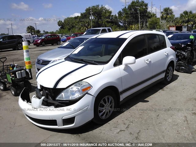 3N1BC1CP4BL504669 - 2011 NISSAN VERSA S/SL WHITE photo 2