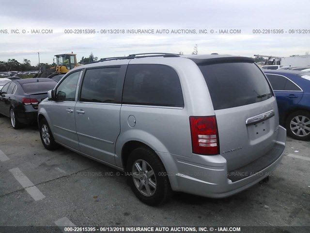 2A4RR5D14AR271190 - 2010 CHRYSLER TOWN & COUNTRY TOURING SILVER photo 3