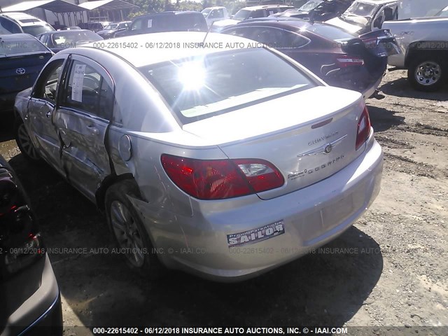 1C3CC5FD5AN155826 - 2010 CHRYSLER SEBRING LIMITED SILVER photo 3