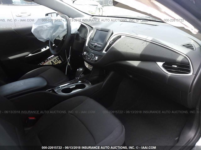 1G1ZB5ST2HF174434 - 2017 CHEVROLET MALIBU LS GRAY photo 5