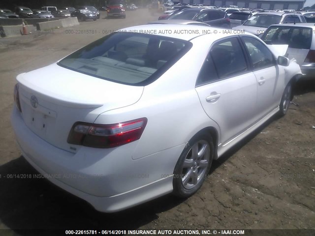 4T1BE46K27U540457 - 2007 TOYOTA CAMRY NEW GENERAT CE/LE/XLE/SE WHITE photo 4