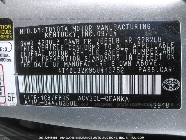 4T1BE32K95U413752 - 2005 TOYOTA CAMRY LE/XLE/SE Gümüş foto 9