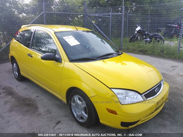 1FAFP31N77W169866 - 2007 FORD FOCUS ZX3/S/SE/SES YELLOW photo 1