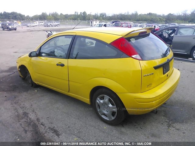 1FAFP31N77W169866 - 2007 FORD FOCUS ZX3/S/SE/SES YELLOW photo 3