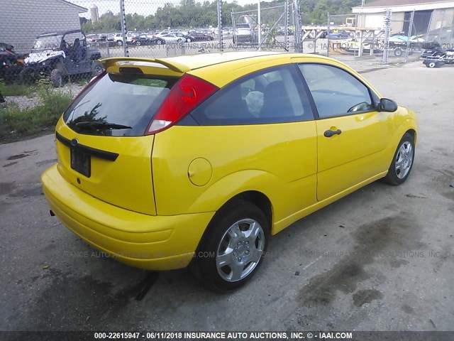 1FAFP31N77W169866 - 2007 FORD FOCUS ZX3/S/SE/SES YELLOW photo 4