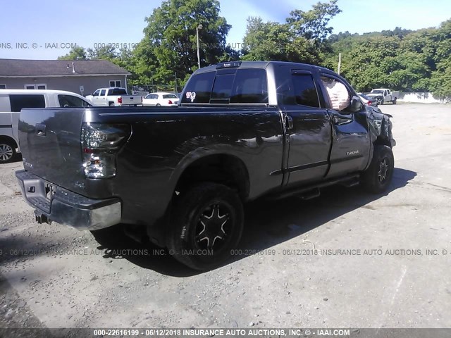 5TFUM5F12CX037419 - 2012 TOYOTA TUNDRA DOUBLE CAB SR5 GRAY photo 4