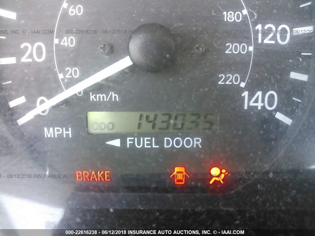 4T1BG22K4YU654773 - 2000 TOYOTA CAMRY CE/LE/XLE SILVER photo 7