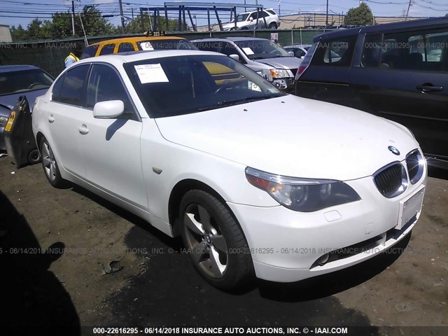 WBANF33567CS40379 - 2007 BMW 525 XI WHITE photo 1