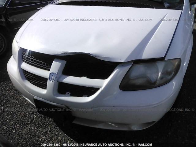 2B4GP44322R778313 - 2002 DODGE GRAND CARAVAN SPORT WHITE photo 6