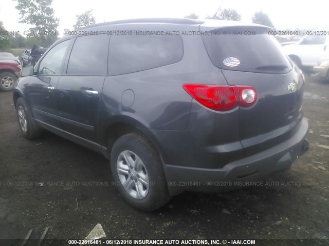 1GNKRFED4CJ354669 - 2012 CHEVROLET TRAVERSE LS GRAY photo 3