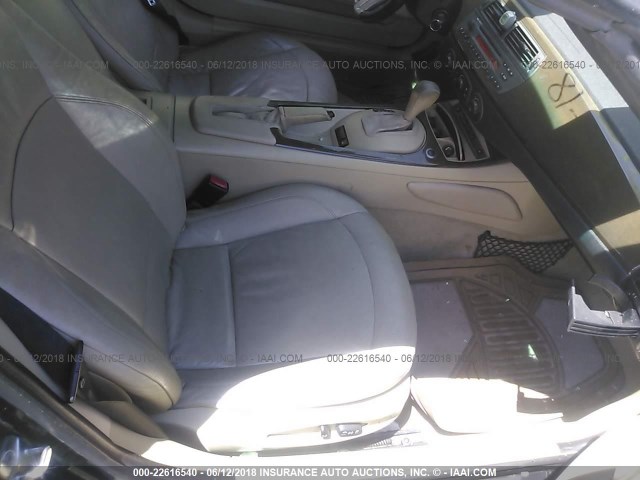 4USBT33403LS40341 - 2003 BMW Z4 2.5 BLACK photo 5