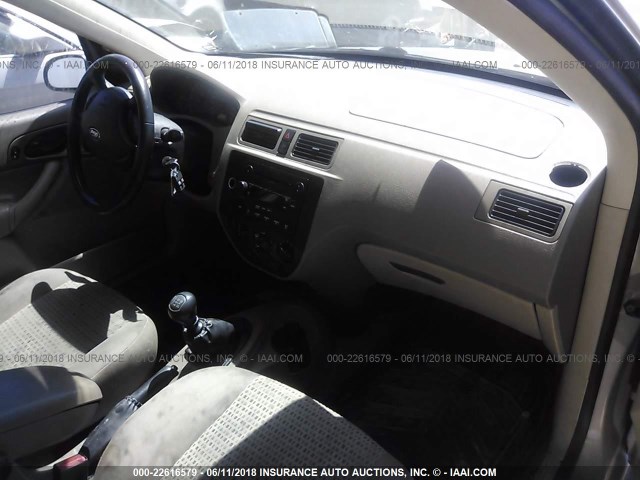 1FAHP34N47W195104 - 2007 FORD FOCUS ZX4/S/SE/SES ბეჟი ფოტო 5