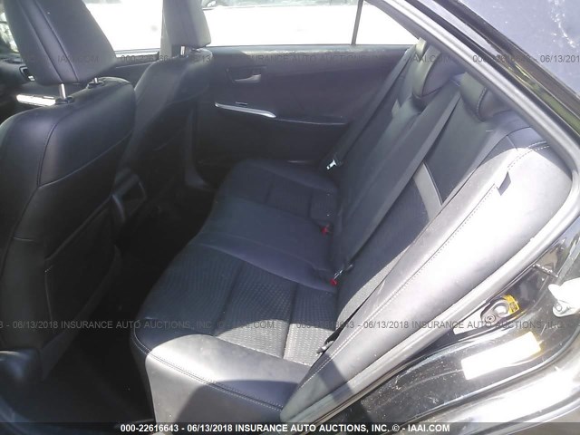 4T1BF1FK9EU843941 - 2014 TOYOTA CAMRY L/SE/LE/XLE შავი ფოტო 8