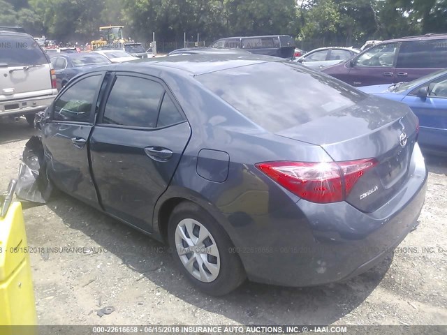 2T1BURHEXJC011774 - 2018 TOYOTA COROLLA L/LE/XLE/SE/XSE GRAY photo 3