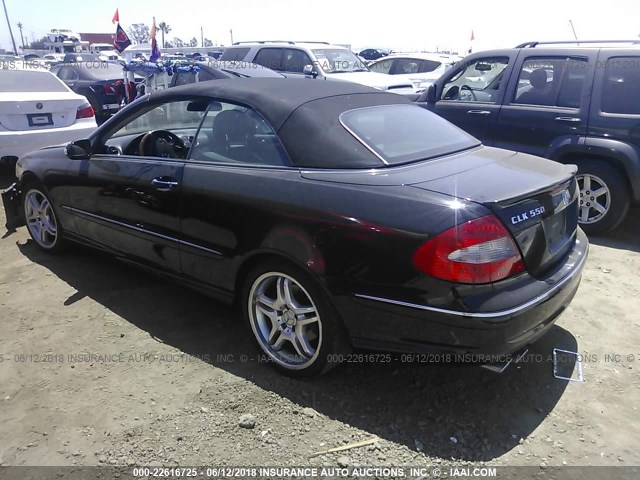 WDBTK72F98T089934 - 2008 MERCEDES-BENZ CLK 550 BLACK photo 3