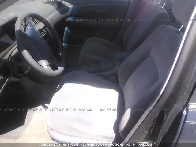 JT2BG22KXX0306365 - 1999 TOYOTA CAMRY LE/XLE BLUE photo 5