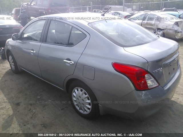 3N1CN7AP3CL915616 - 2012 NISSAN VERSA S/SV/SL SILVER photo 3