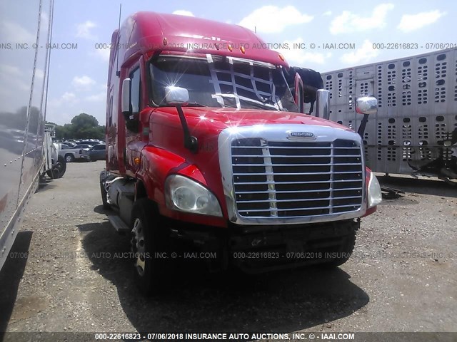 1FUJGLDR5DSFB0856 - 2013 FREIGHTLINER CASCADIA 125  RED photo 1