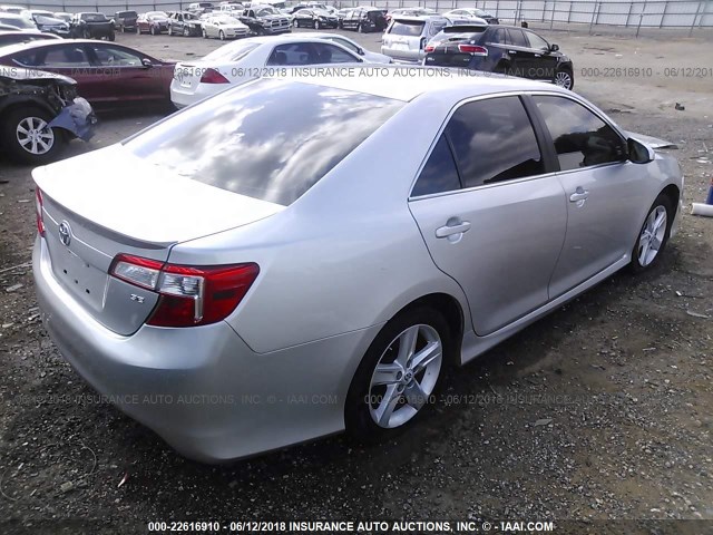 4T1BF1FK8CU083420 - 2012 TOYOTA CAMRY SE/LE/XLE SILVER photo 4