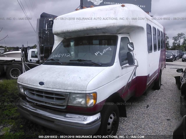 1FDXE40S0WHB74665 - 1998 FORD ECONOLINE E450 SUPER DUTY CUTWY  RV BURGUNDY photo 2