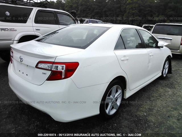 4T1BF1FKXCU590822 - 2012 TOYOTA CAMRY SE/LE/XLE WHITE photo 4