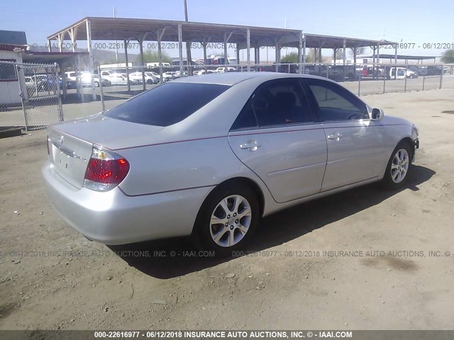 4T1BE30K86U128206 - 2006 TOYOTA CAMRY LE/XLE/SE Gümüş foto 4