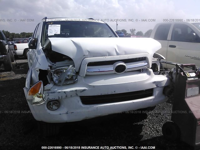 5TDZT34A45S244533 - 2005 TOYOTA SEQUOIA SR5 WHITE photo 6