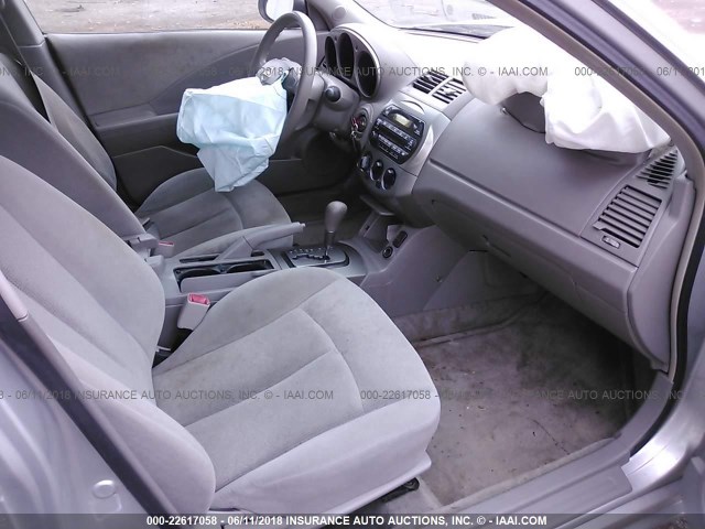 1N4AL11D23C242297 - 2003 NISSAN ALTIMA S/SL SILVER photo 5