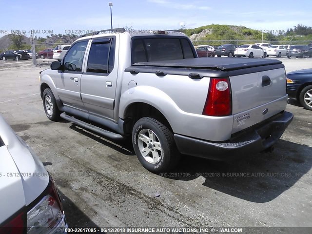 1FMZU67K95UA29899 - 2005 FORD EXPLORER SPORT TR  SILVER photo 3