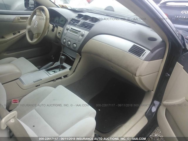 4T1CA38P25U058524 - 2005 TOYOTA CAMRY SOLARA SE/SLE 黑色 照片 5