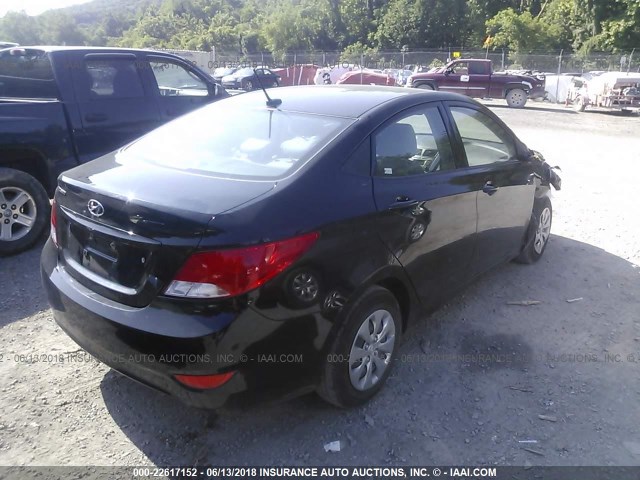 KMHCT4AE6HU381178 - 2017 HYUNDAI ACCENT SE BLACK photo 4