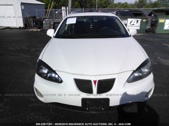 2G2WP552871195233 - 2007 PONTIAC GRAND PRIX WHITE photo 6