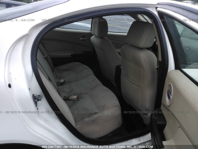 2G2WP552871195233 - 2007 PONTIAC GRAND PRIX WHITE photo 8