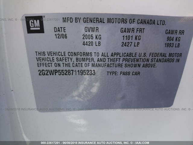 2G2WP552871195233 - 2007 PONTIAC GRAND PRIX WHITE photo 9