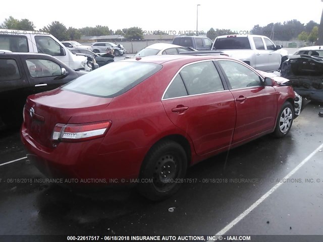 4T1BF3EK7AU097660 - 2010 TOYOTA CAMRY SE/LE/XLE RED photo 4