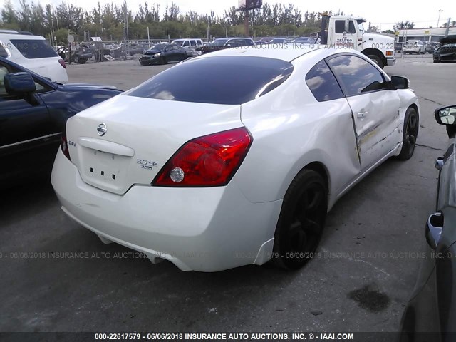 1N4BL2EP2AC120700 - 2010 NISSAN ALTIMA SR WHITE photo 4