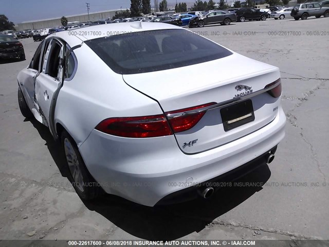 SAJBD4BV5GCY16239 - 2016 JAGUAR XF PREMIUM WHITE photo 3