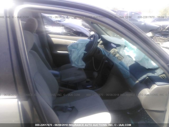 4T1BG22K91U095677 - 2001 TOYOTA CAMRY CE/LE/XLE ნაცრისფერი ფოტო 5