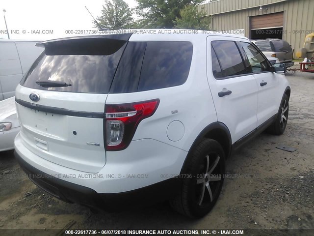 1FM5K8ARXFGC16624 - 2015 FORD EXPLORER POLICE INTERCEPTOR WHITE photo 4