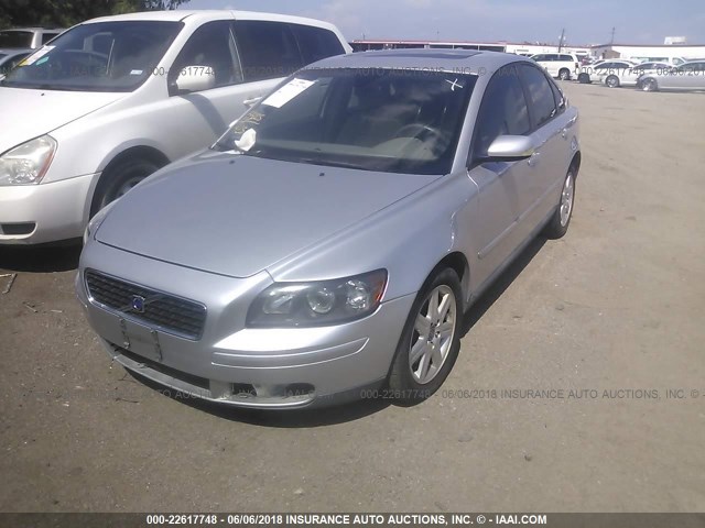 YV1MS382162161662 - 2006 VOLVO S40 2.4I 银色 照片 2