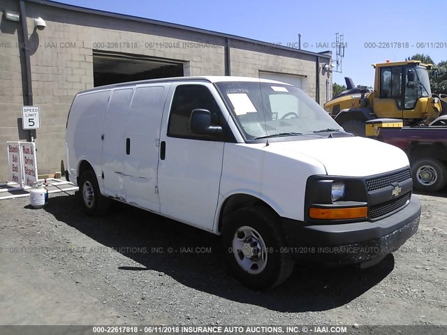 1GC2GTBGXA1136003 - 2010 CHEVROLET EXPRESS G3500  白色 照片 1