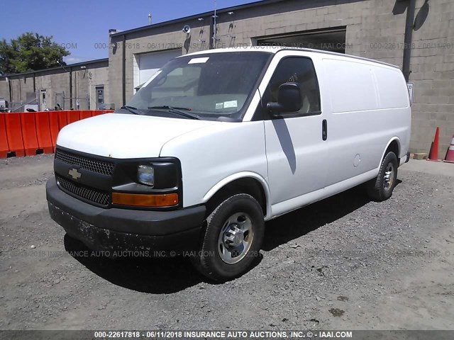 1GC2GTBGXA1136003 - 2010 CHEVROLET EXPRESS G3500  白色 照片 2